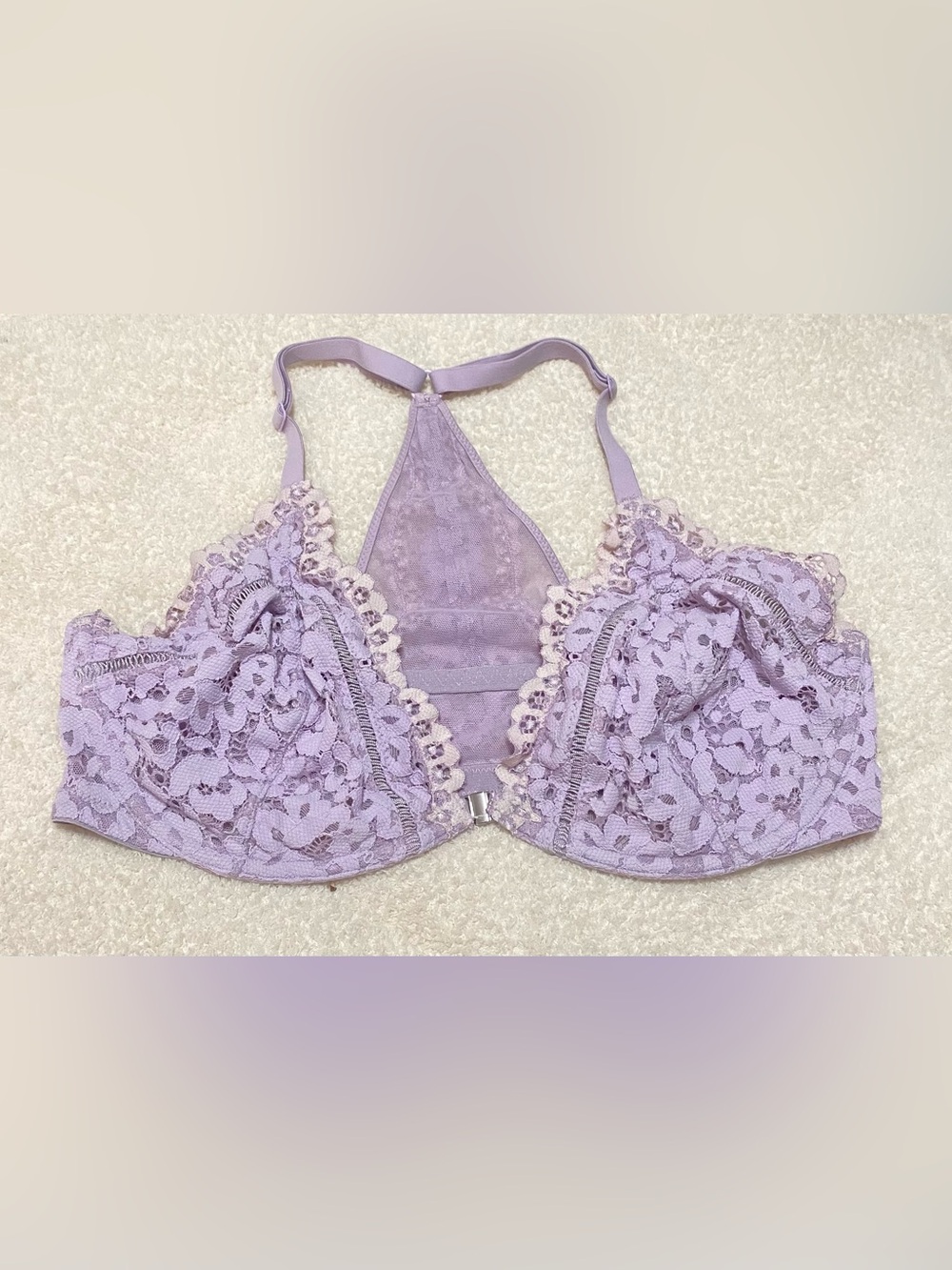Victoria's Secret Lavender Lace Racerback Front-Close Bra size 36DD